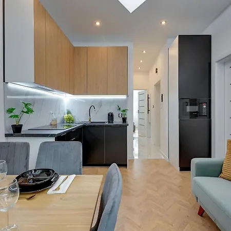 Apartment Ideal Przy Zurawiu *